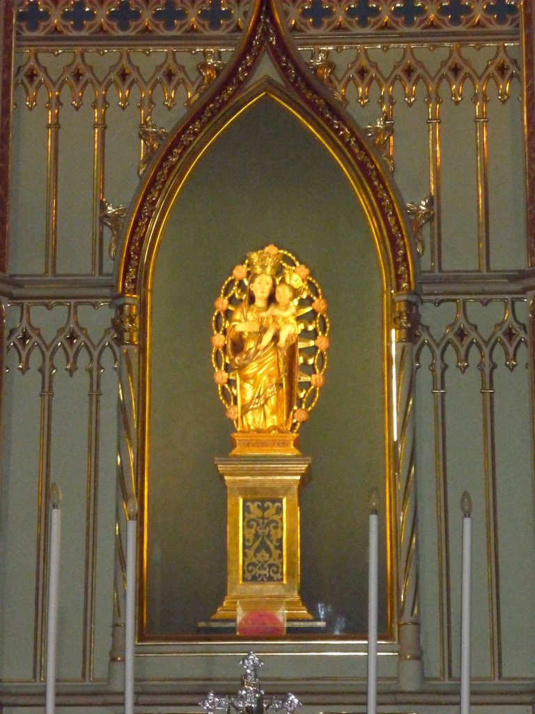 Altar de la Mare de Déu del Roser, donació de Francesc de Borja al convent de Santa Creu
