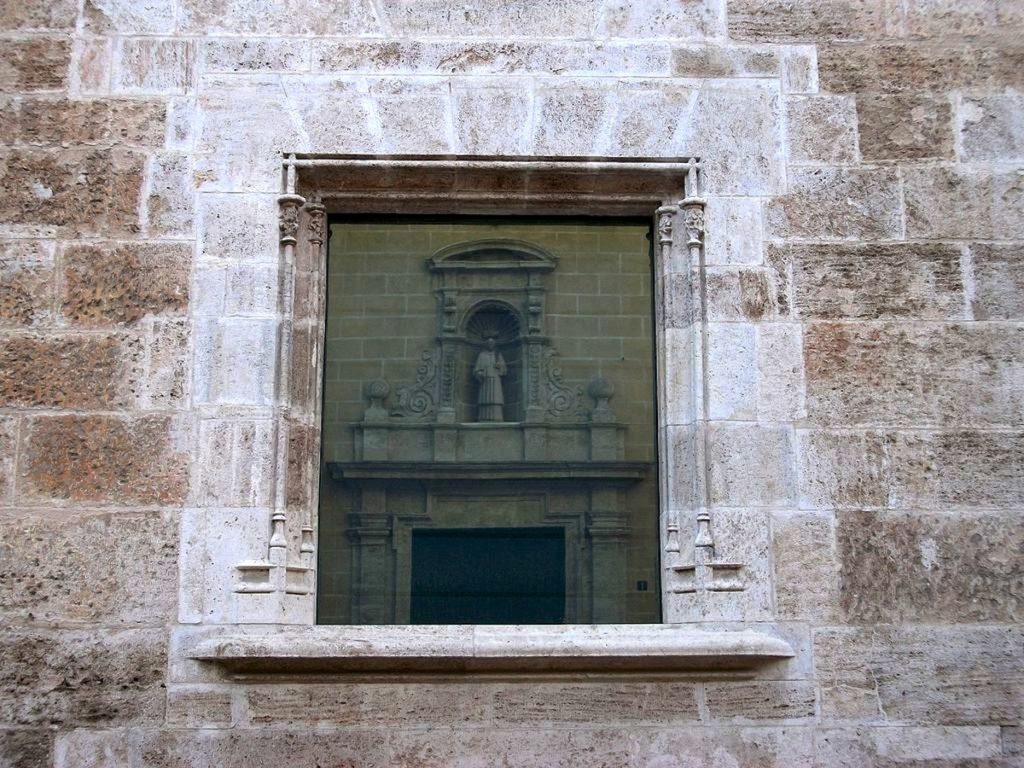 Finestra del Palau de Benicarló (Palau dels Borja, seu de les Corts valencianes). Font: Wikimedia Commons